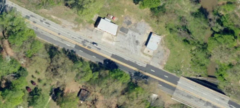 Former Auto Repair Shop with Bays