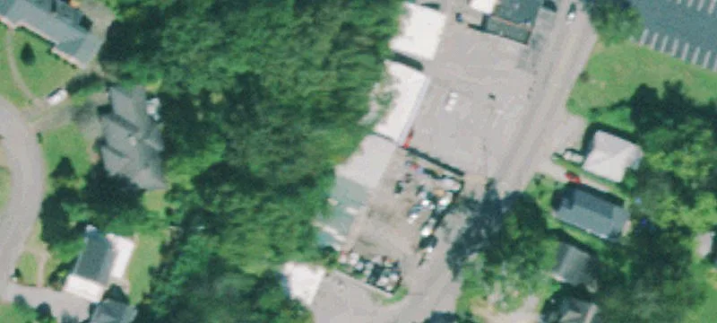 Seven-Bay Auto Garage Property