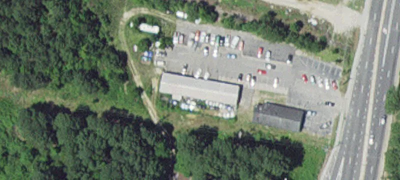Two-Building Automotive and Retail Site