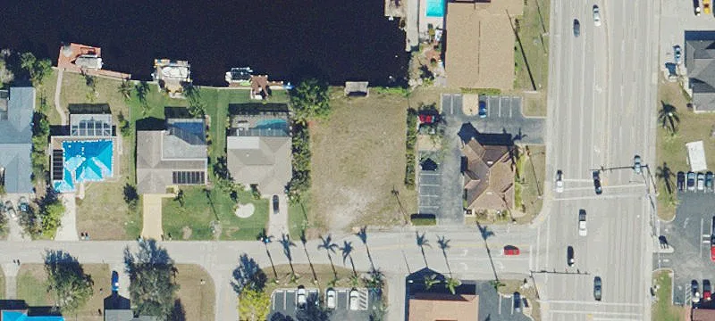 Gulf-Access Waterfront Commercial Lot