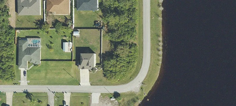 Lakeview Corner Home Lot