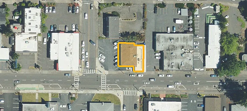 Mixed-Use Retail Building with Suites