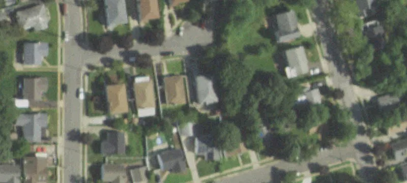 Duplex with 6 Bedrooms and New Roof
