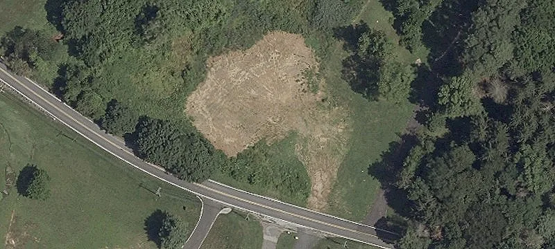 Gently Sloping Residential Building Lot
