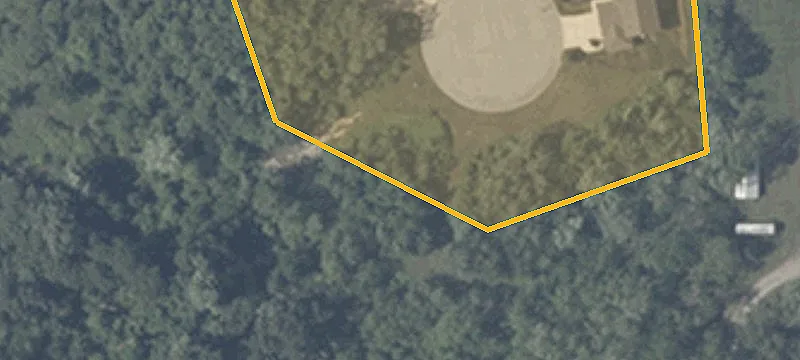 Cul-de-Sac Wooded Lakefront Lot