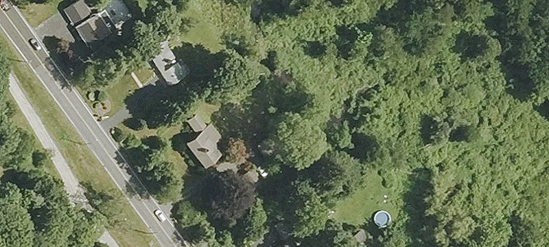 Convenient-Access Office Building