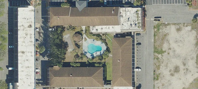 Resort-Style Hotel With Tiki Bar