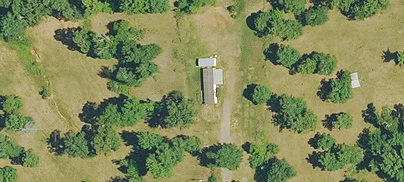 Fenced Waterfront Farmland Tract