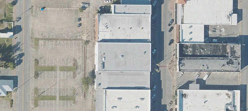 Three-Level Retail Building