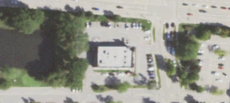 Multi-Tenant Retail Building