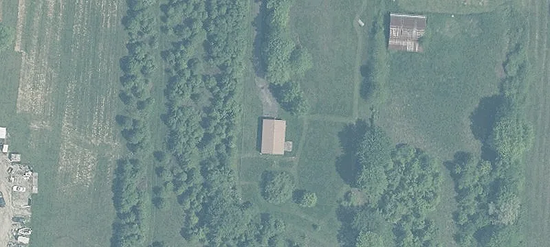 Land with Pole Barn
