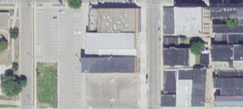 Downtown Office Building with Apartment