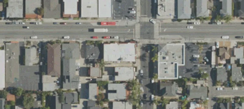 Mixed-Use Apartment and Cafe Corner