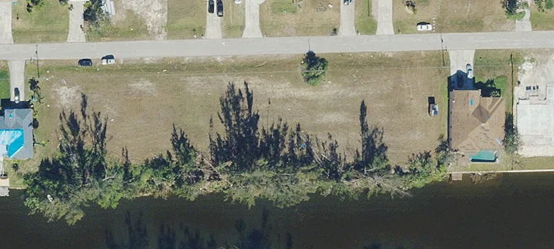 Freshwater Canal Front Lot