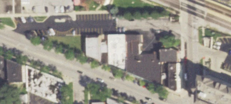 Mixed-Use Retail and Office Building