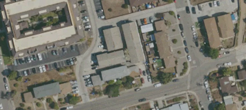 20-Unit Apartment Building