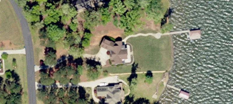 Dockable Lakefront Residential Lot