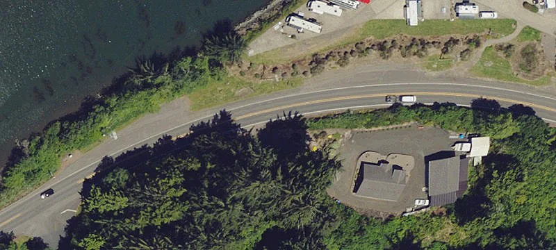 Mini Strip Mall with Highway Frontage