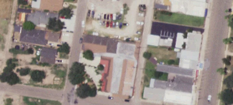 Auto Repair Shop and Warehouse