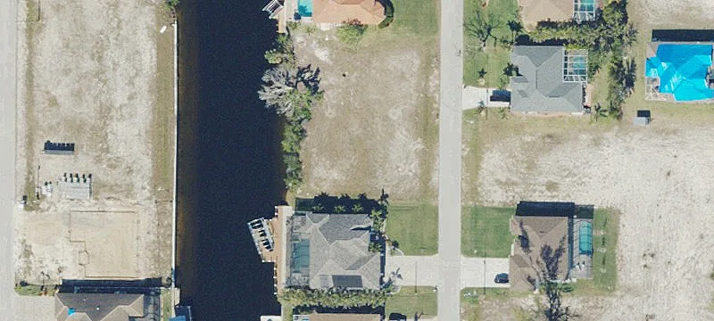 Gulf Access Waterfront Land