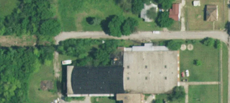 Industrial Warehouse with Living Quarters