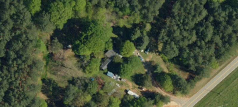 Turnkey Acreage Tract with Tiny Home