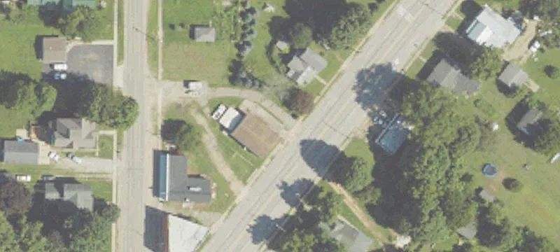 Restaurant/Bar Building with Liquor License