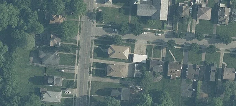 Brick Quadplex with Coin Laundry
