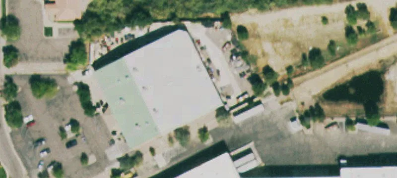 Multi-Use Flex and Retail Building