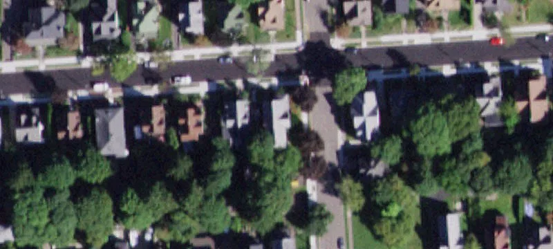 Vacant Duplex with Extra Rooms