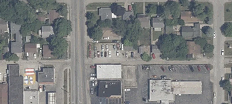 Retail Suite at Signalized Corner
