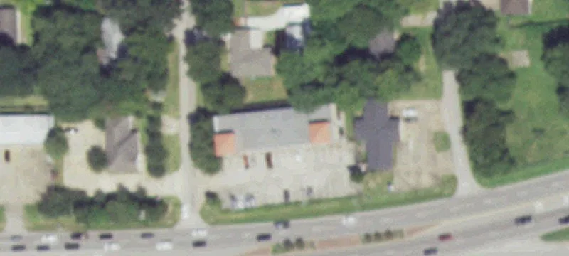 Commercial Building with Broadway Frontage
