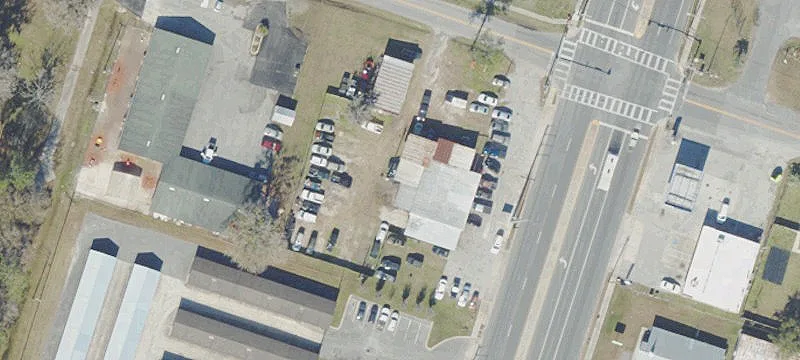 Former Auto Repair Building