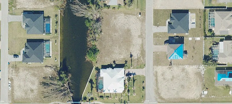 Freshwater Canal Waterfront Lot