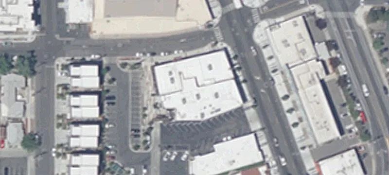 Multi-Tenant Retail/Office Building