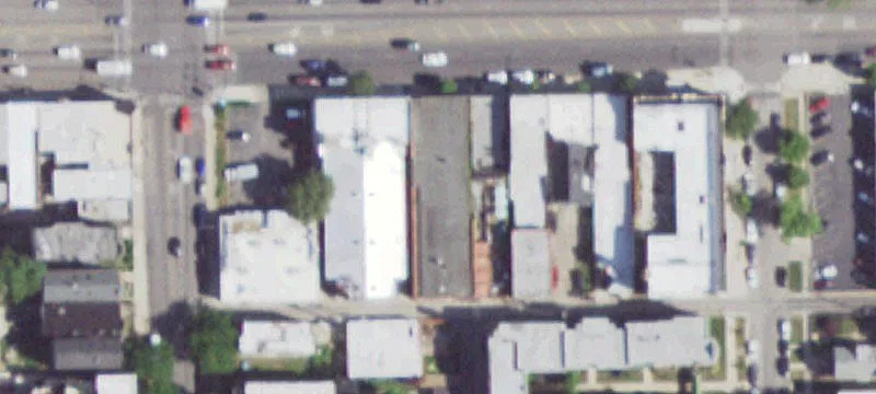Freestanding Warehouse with Freight Elevator