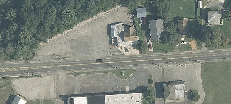 Licensed Bar with Apartment
