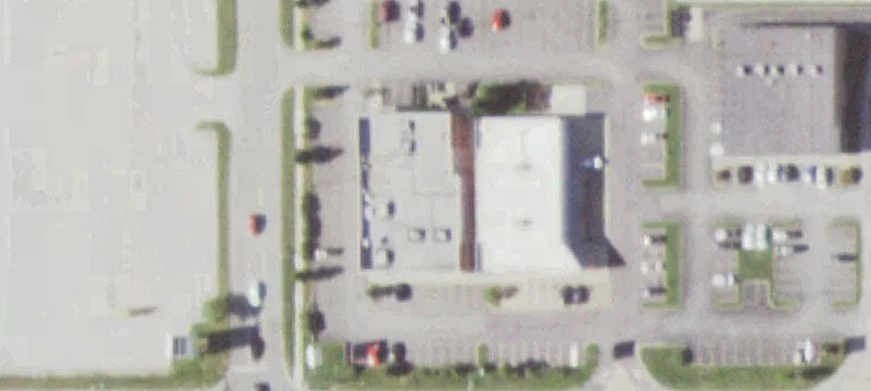 Freestanding Grocery Store Building