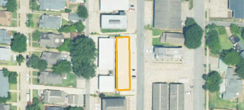 Student Housing Triplex Near Stadium