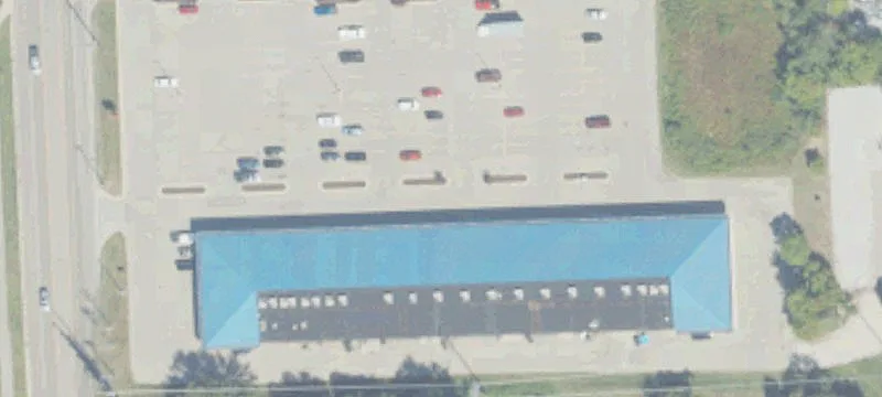 Multi-Tenant Retail Suites