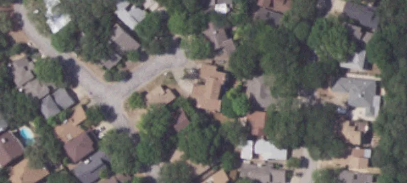 Three-Bedroom Duplex with Fenced Yard