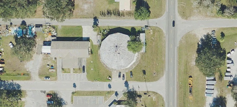 Specialty Commercial Building and Lot