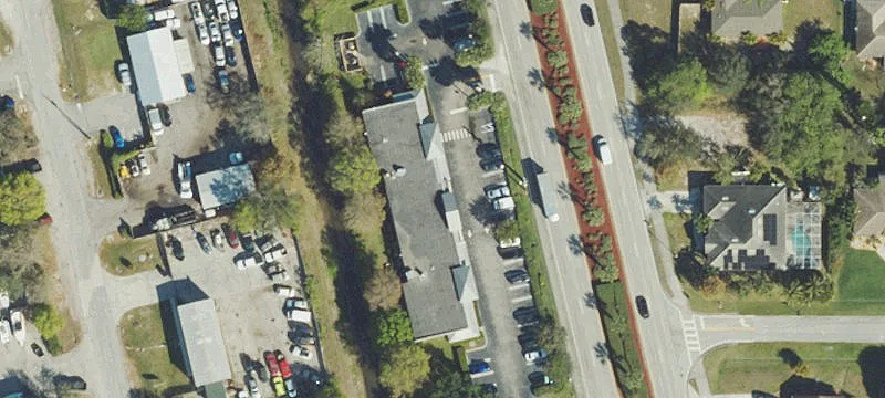 8-Bay Retail Shopping Plaza