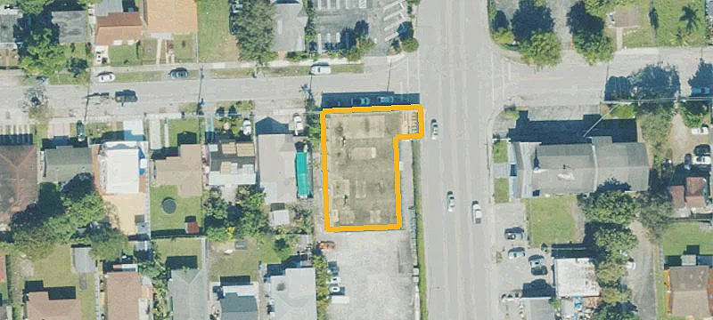 Warehouse with Secured Parking