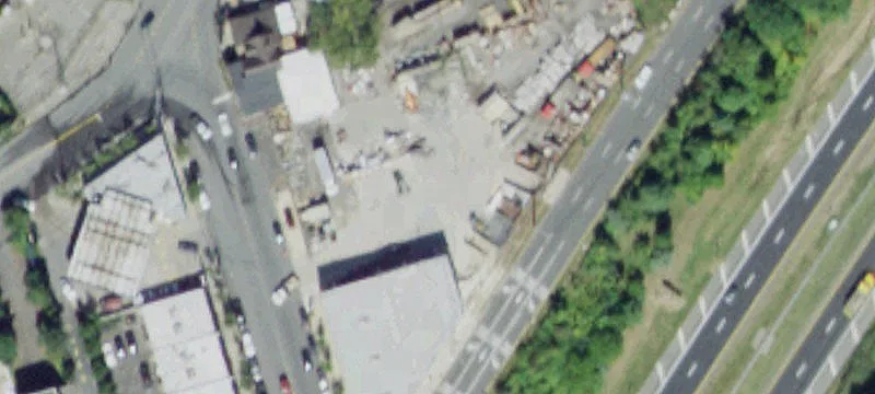 Street-to-Street Industrial Site with Warehouse