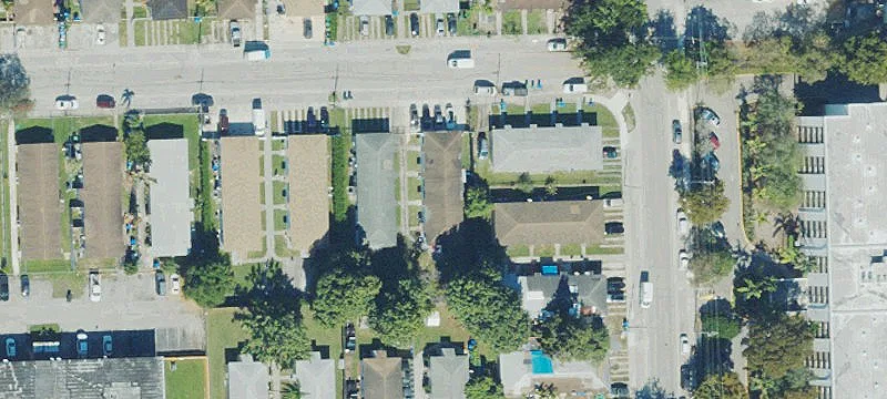 Gated 1-Bedroom Apartment with Parking