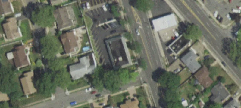 Freestanding Retail Building with Parking