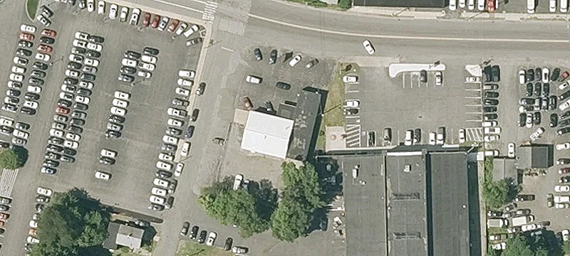Automotive Corner Building