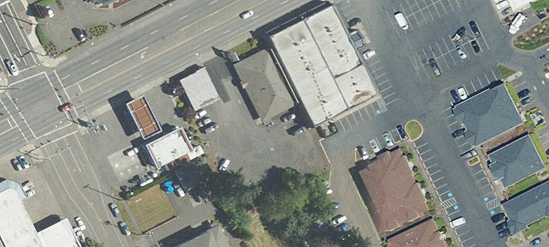 Two-Unit Highway-Front Retail Building