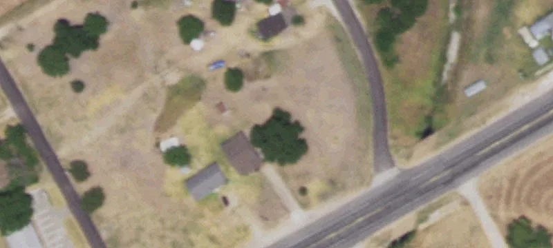 Operational Auto Shop Building